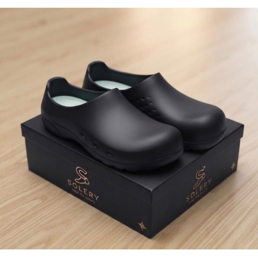 This shoes Specially design for chef our doctor This shoes Specially design for chef our doctor